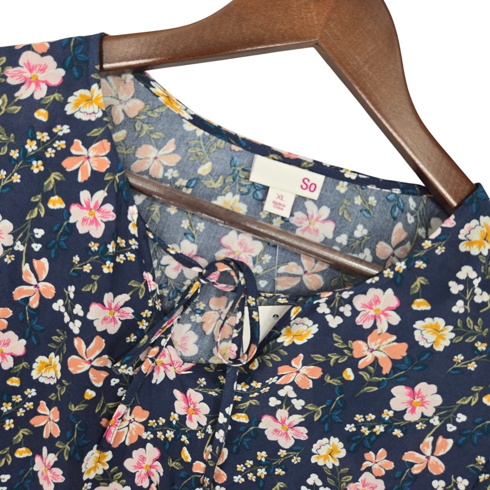 So NEW XL Smocked Peplum Waist Blouse Women Navy Floral Tie Neck Long Sleeve